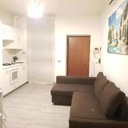 Apartment 5min From Central Station Milan